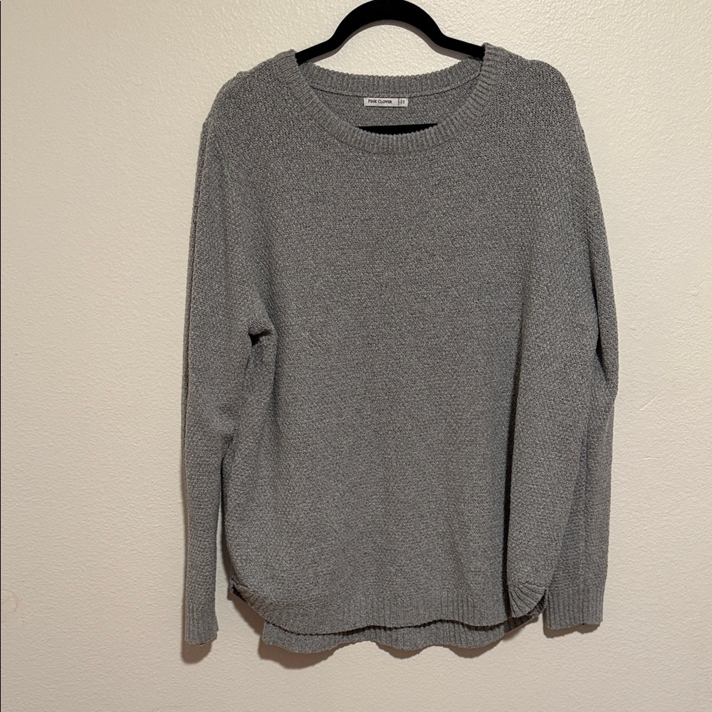 Pink Clover Heathered Gray Sweater